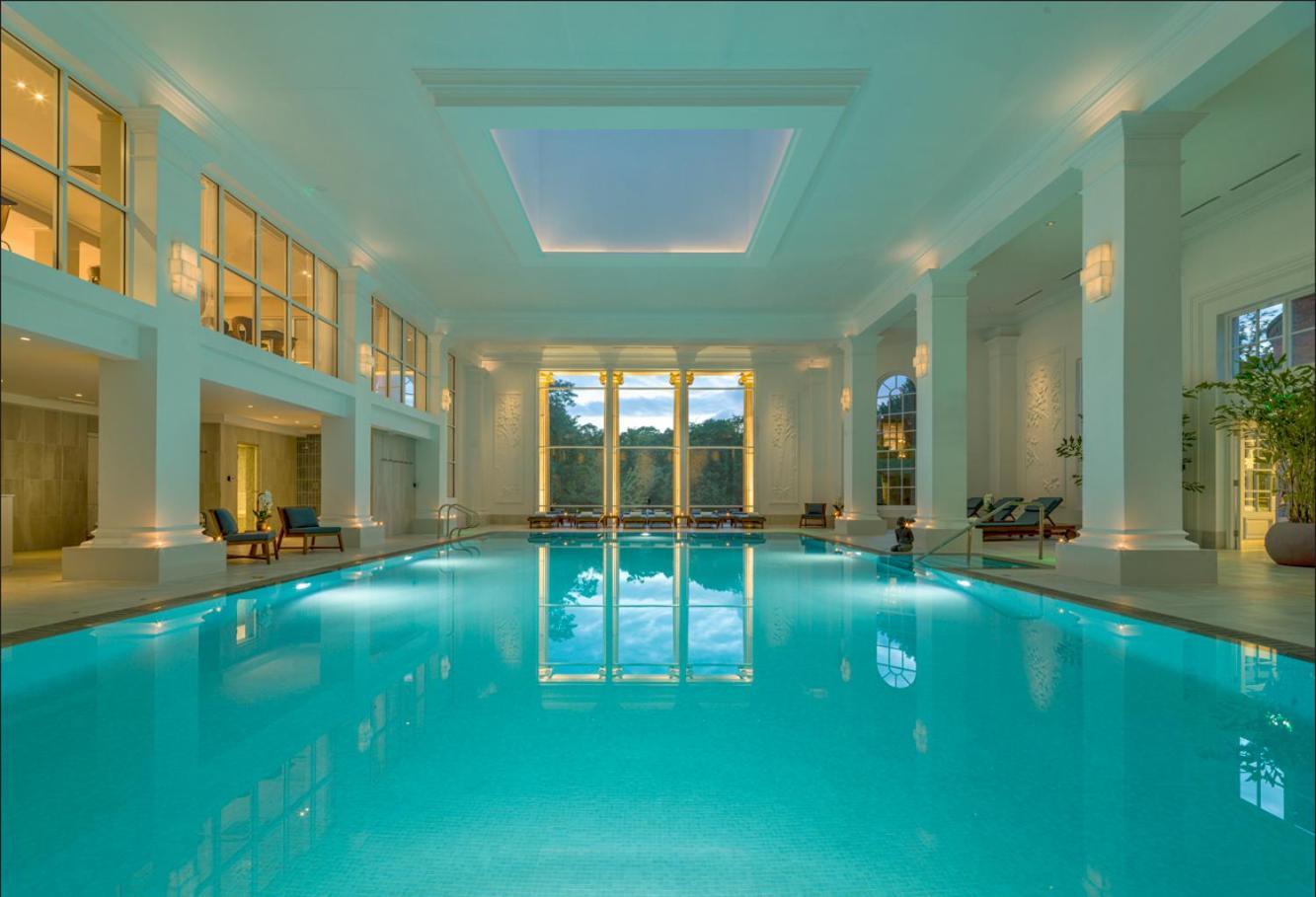 Chewton Glen Hotel - An Iconic Luxury Hotel New Milton Exteriör bild