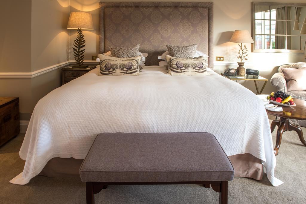 Chewton Glen Hotel - An Iconic Luxury Hotel New Milton Exteriör bild