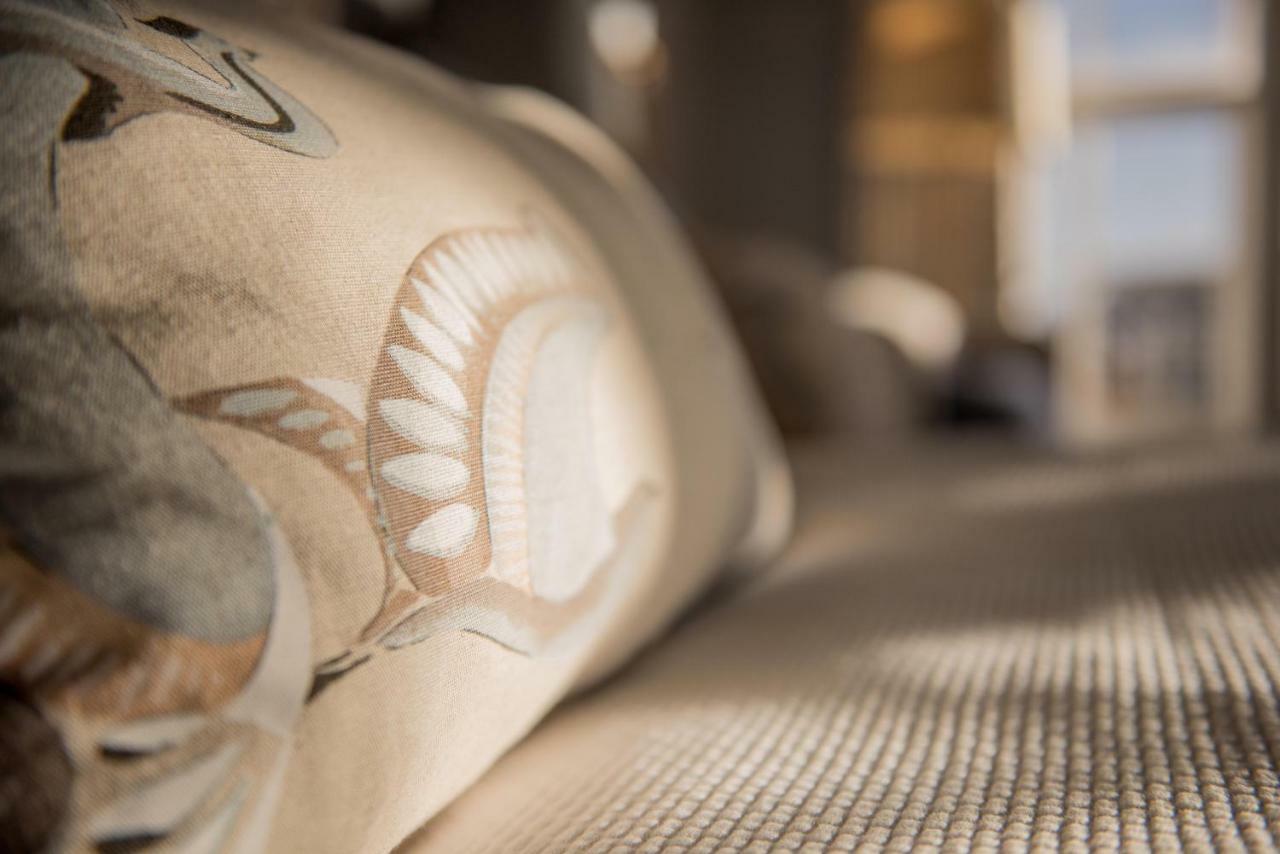 Chewton Glen Hotel - An Iconic Luxury Hotel New Milton Exteriör bild