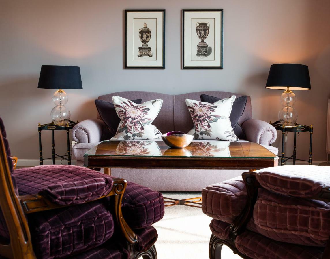 Chewton Glen Hotel - An Iconic Luxury Hotel New Milton Exteriör bild